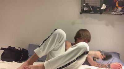 Jeyfet — modelo de webcam en línea en cam4