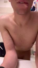 Twinkitaporcell — modelo de webcam en línea en cam4