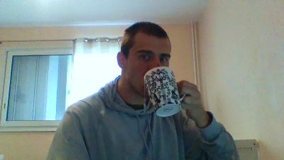 Kerzo2900 — modelo de webcam en línea en cam4