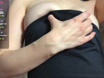 honey-cute — Bongacams stream photo (Dec 2025)