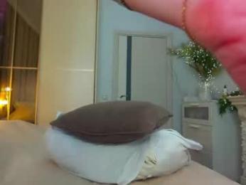 oh_julie — modelo de webcam en línea en chaturbate