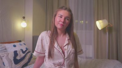 OzellBelfast — Cam4 stream photo (Apr 2026)