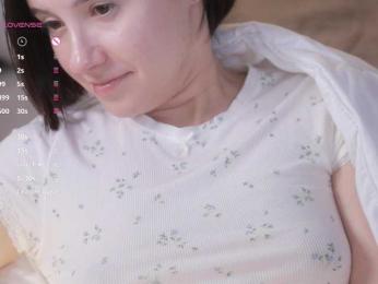 MissEssie — modelo de webcam en línea en bongacams