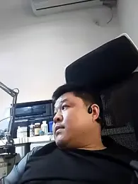 LLL_08 — Stripchat stream photo (Feb 2026)