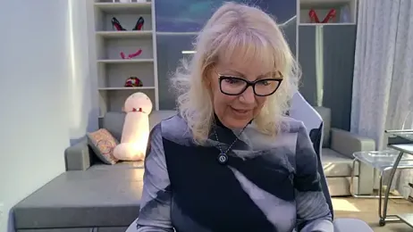 FitCougar — modelo de webcam en línea en stripchat