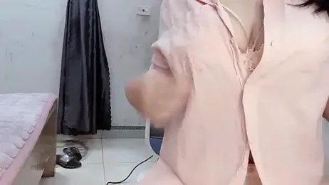 --Lyly-- — Stripchat stream photo (Dec 2025)