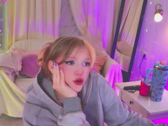 CrazyWine — Bongacams stream photo (Apr 2026)