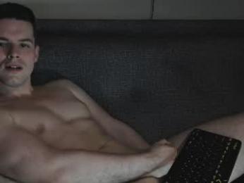 dennis_night — Chaturbate stream photo (Jun 2026)