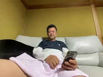 Ryo-j — Stripchat stream photo (Mar 2026)