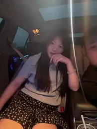 L7D8521 — Stripchat stream photo (Apr 2026)