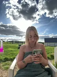 Giuliana_baby — Stripchat stream photo (Apr 2026)