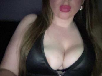 Djelina940 — modelo de webcam en línea en bongacams