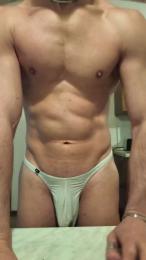 Gil_Hot_ — Cam4 stream photo (Mar 2026)