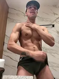 rafael_stone11 — modelo de webcam en línea en stripchat