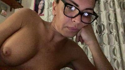 letoile82 — Cam4 stream photo (Sep 2026)