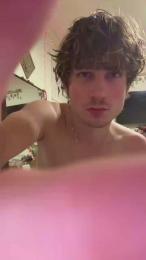 ShortTwink — modelo de webcam en línea en cam4