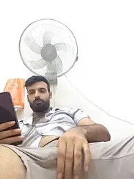 ali1996a1 — modelo de webcam en línea en stripchat