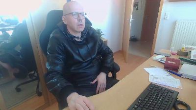 Piercing888 — Cam4 stream photo (Apr 2026)