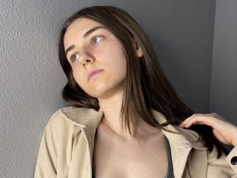 DarelleCoke — Livejasmin stream photo (Apr 2025)