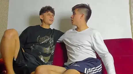 willy_sexxx18 — modelo de webcam en línea en stripchat