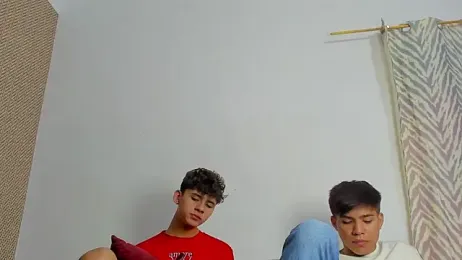 willy_sexxx18 — modelo de webcam en línea en stripchat