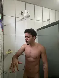 menoquarenta — modelo de webcam en línea en stripchat