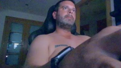 Lokogerona — modelo de webcam en línea en cam4