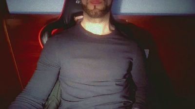 morenosexi31 — Cam4 stream photo (Apr 2026)