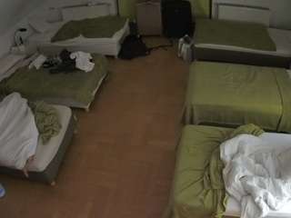 voyeurcam-julmodels-bed-6 — Camsoda stream photo (Aug 2026)