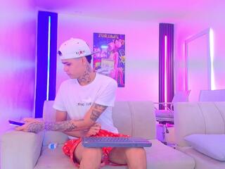 Eithan Dall — modelo de webcam en línea en flirt4free