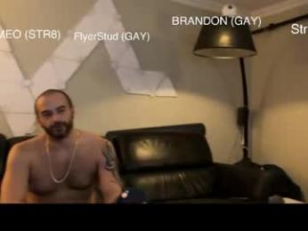 flyerstud_mtl — Chaturbate stream photo (Apr 2026)