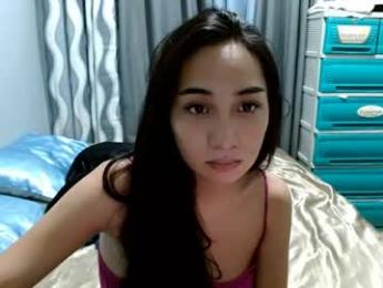 sweetlilly_18 — Chaturbate stream photo (Jun 2026)