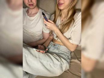 Slim_baby — modelo de webcam en línea en bongacams