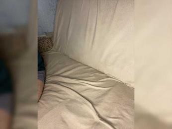 Slim_baby — modelo de webcam en línea en bongacams