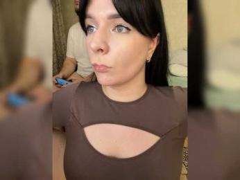 HellMor — modelo de webcam en línea en bongacams