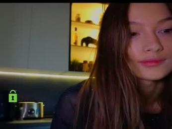 crazzy_cherry — modelo de webcam en línea en chaturbate