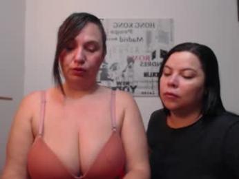 hidden_tinna — Chaturbate stream photo (Mar 2026)