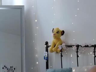 Lindsey Lu — modelo de webcam en línea en flirt4free