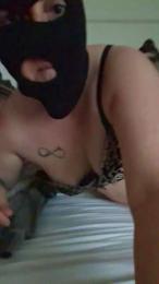 axell58 — Cam4 stream photo (Apr 2026)