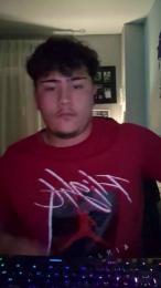 Adriiiaar — modelo de webcam en línea en cam4