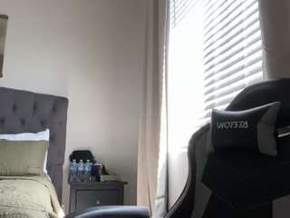 julieee04 — Camsoda stream photo (Sep 2026)