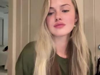 luvaimee — Chaturbate stream photo (Feb 2026)