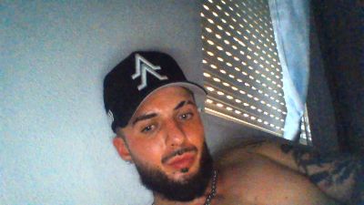 23cmbalkanboy — modelo de webcam en línea en cam4