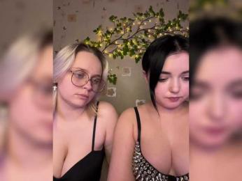 The-best-babies — modelo de webcam en línea en bongacams