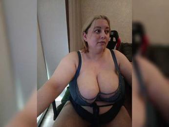 Margocurves — Bongacams stream photo (Sep 2025)