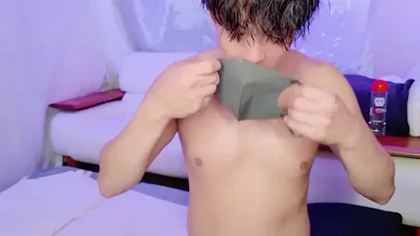 -kou-- — modelo de webcam en línea en stripchat