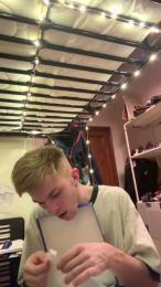 Alexbisex3040 — Cam4 stream photo (Apr 2026)