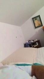 Zioroby — modelo de webcam en línea en cam4