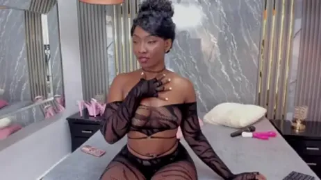 Nyakimgold — Stripchat stream photo (Nov 2023)