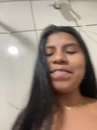 fahzinha — Stripchat stream photo (Jun 2026)
